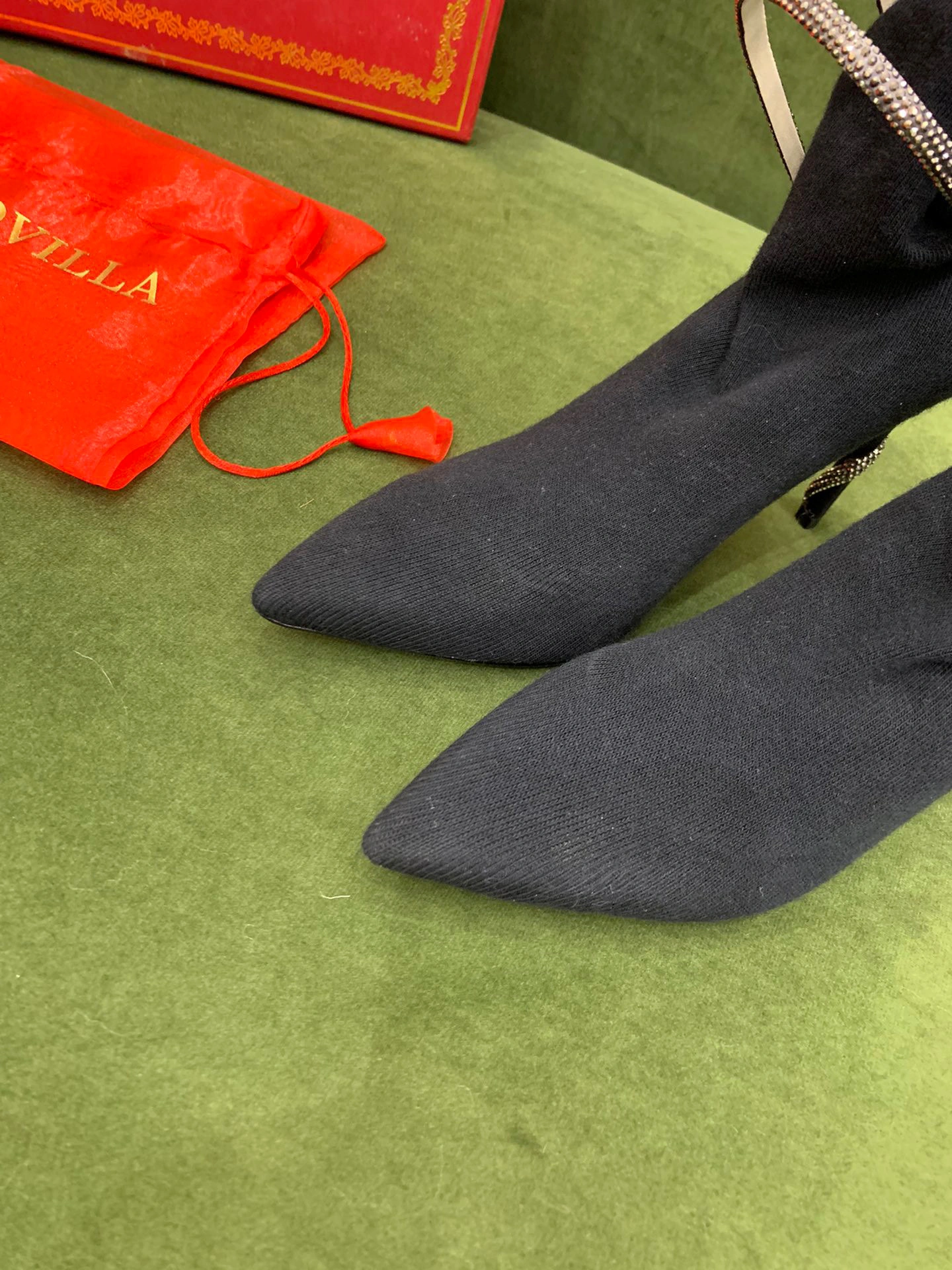coco- C11060-100-CACH-V213 ，heel height 9.5cm Sheepskin item:B-X158J2311